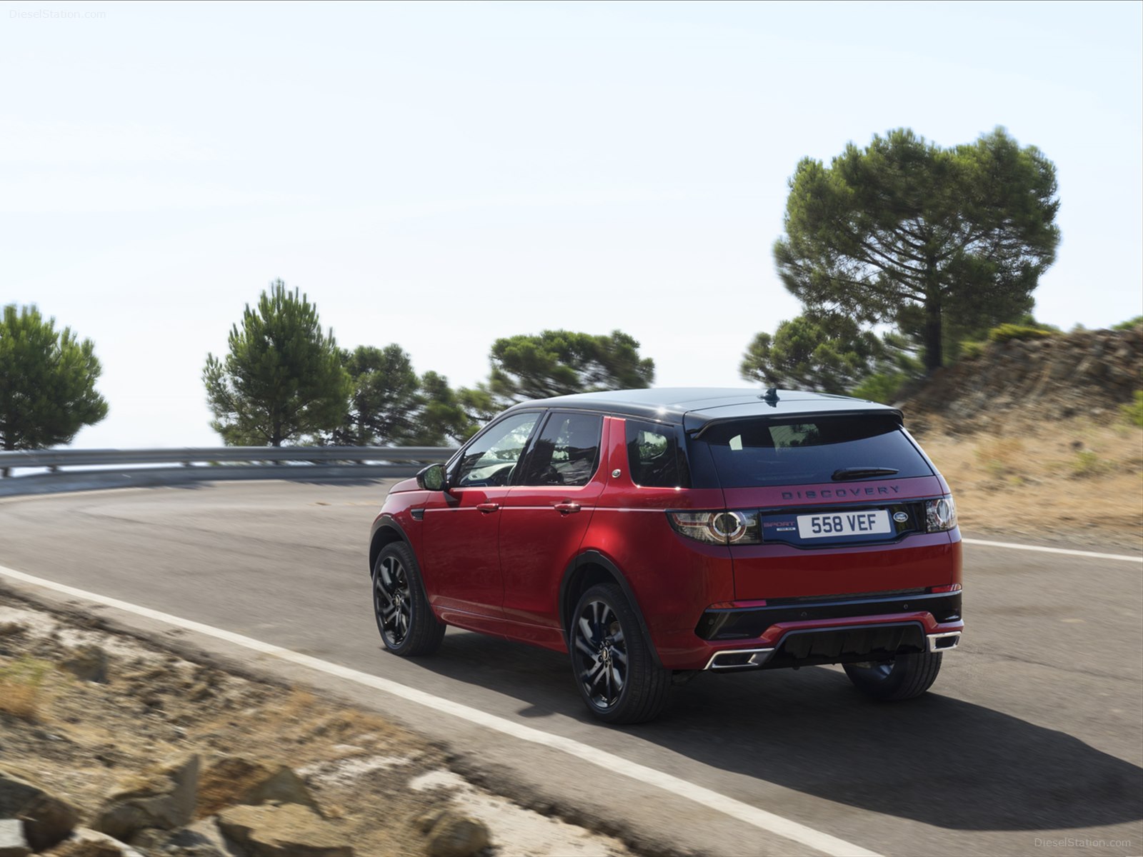 Land Rover Discovery Sport Dynamic 2016 Land Rover Discovery Sport Dynamic 2016